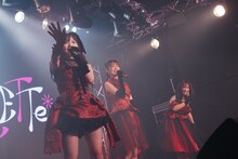「GALETTe*復活祭」東京公演の様子。