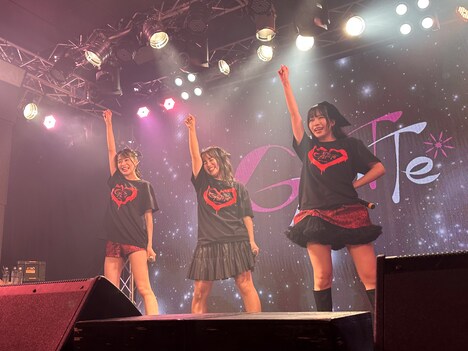 「GALETTe*復活祭」東京公演の様子。