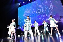 「ONE LOVE ONE HEART Oneman Live 2024 "Sky's the limit"」の様子。