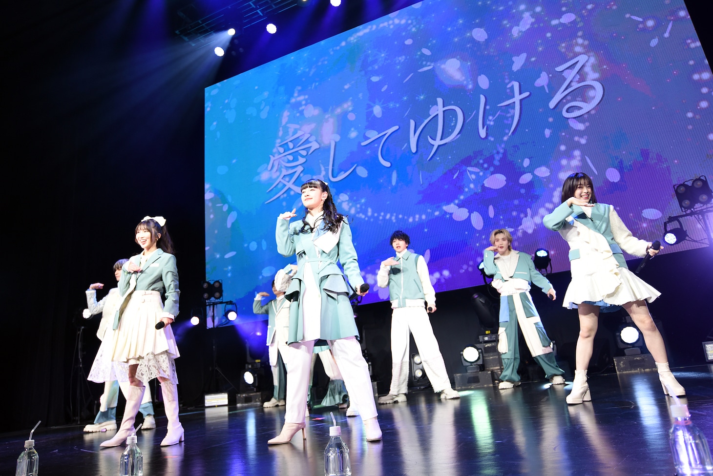「ONE LOVE ONE HEART Oneman Live 2024 "Sky's the limit"」の様子。
