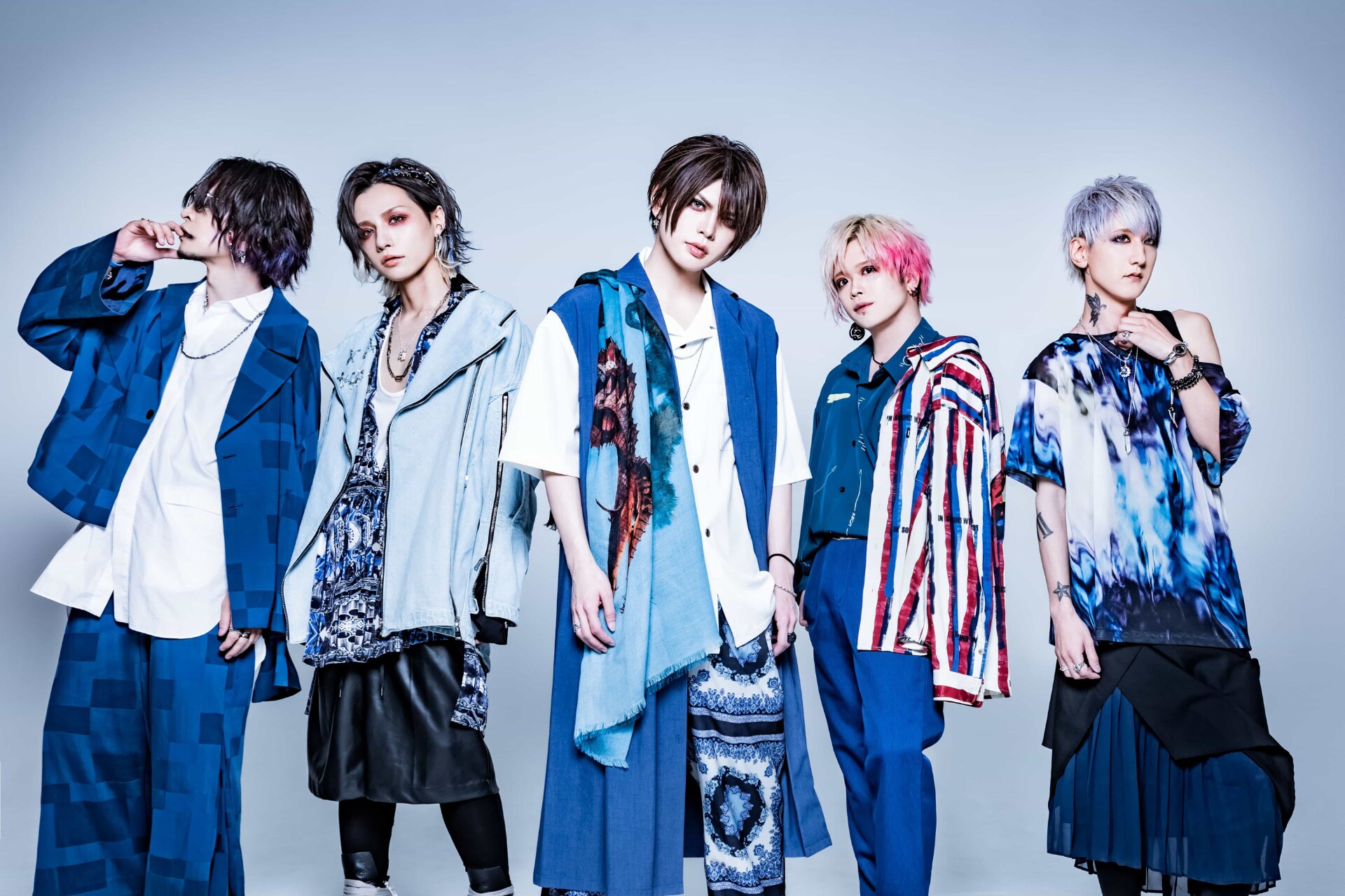 ビジュアル系アーティスト写真セット vistlip ダウト R指定 結成17周年を迎えるvistlipの4月から7月までのライブスケジュール