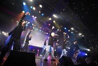 「ALL IN 2nd Anniversary Live～UNTAMED～」の様子。