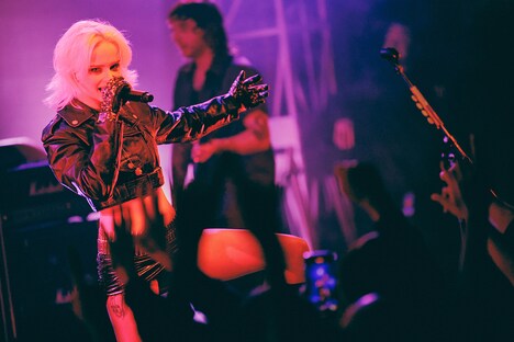 ミルキー・ウェイ(Vo, B / Wagasm)(Photo by Sotaro Goto)