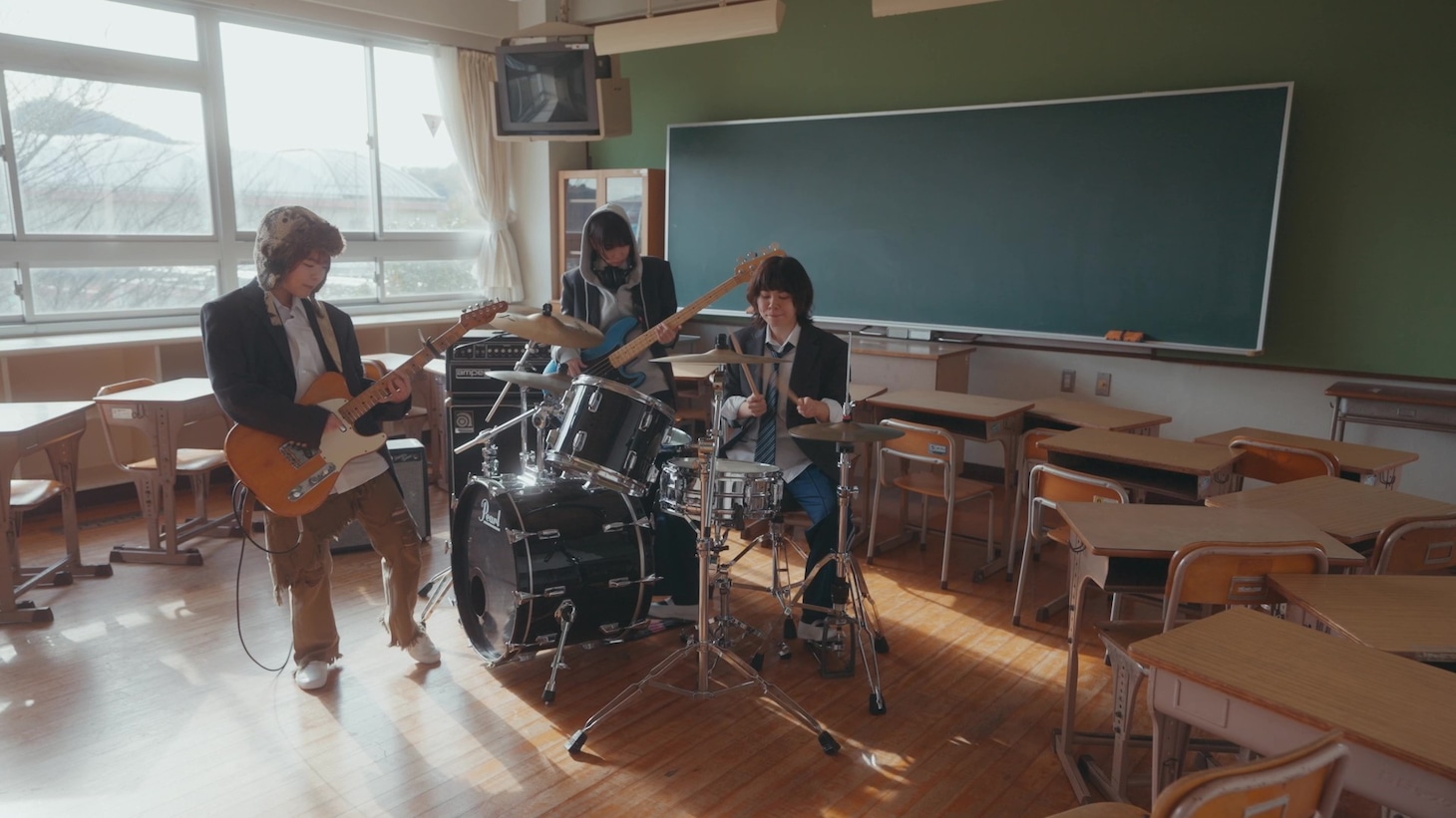 リーガルリリー「17」ミュージックビデオより。