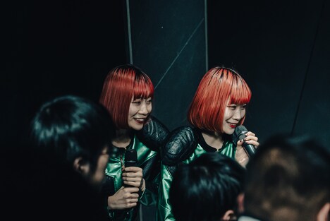 左からマチルダー・ツインズとウォンカー・ツインズ。