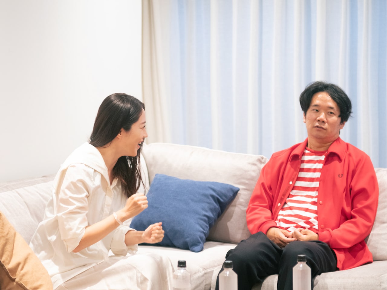 左から犬山紙子、劔樹人。