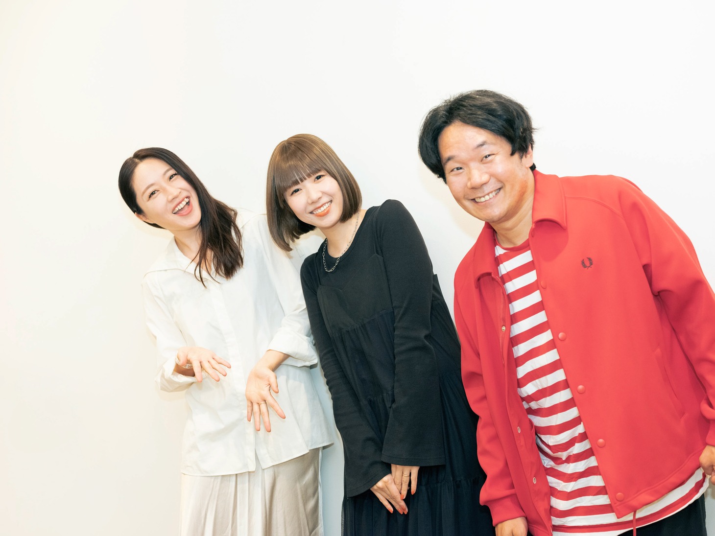 左から犬山紙子、レナ、劔樹人。