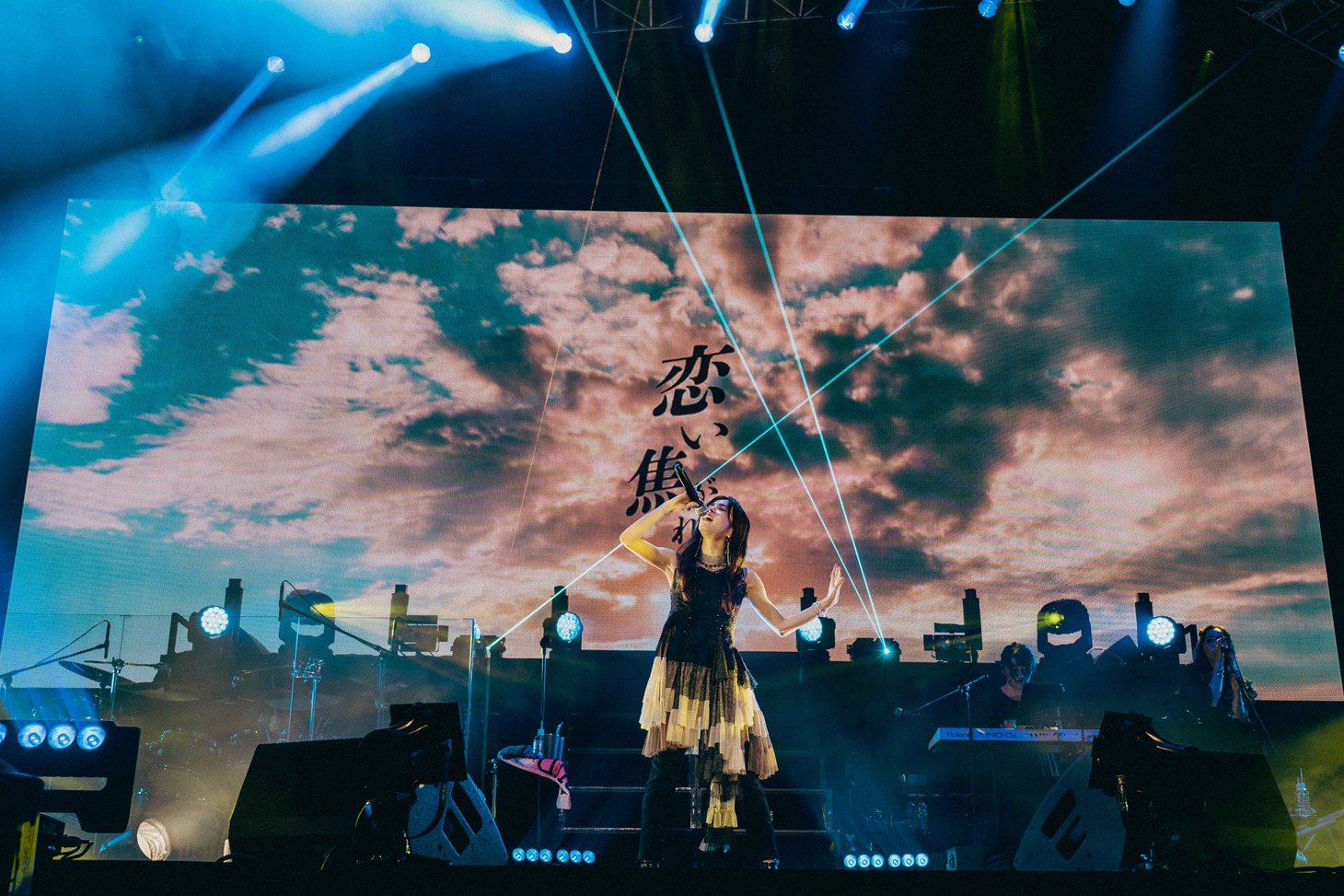 「milet live at 日本武道館」より。（撮影：入日伸介）