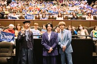 Mrs. GREEN APPLE「DOME LIVE 2023 “Atlantis”」上映イベントの様子。