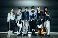 DXTEEN (c)LAPONE Entertainment