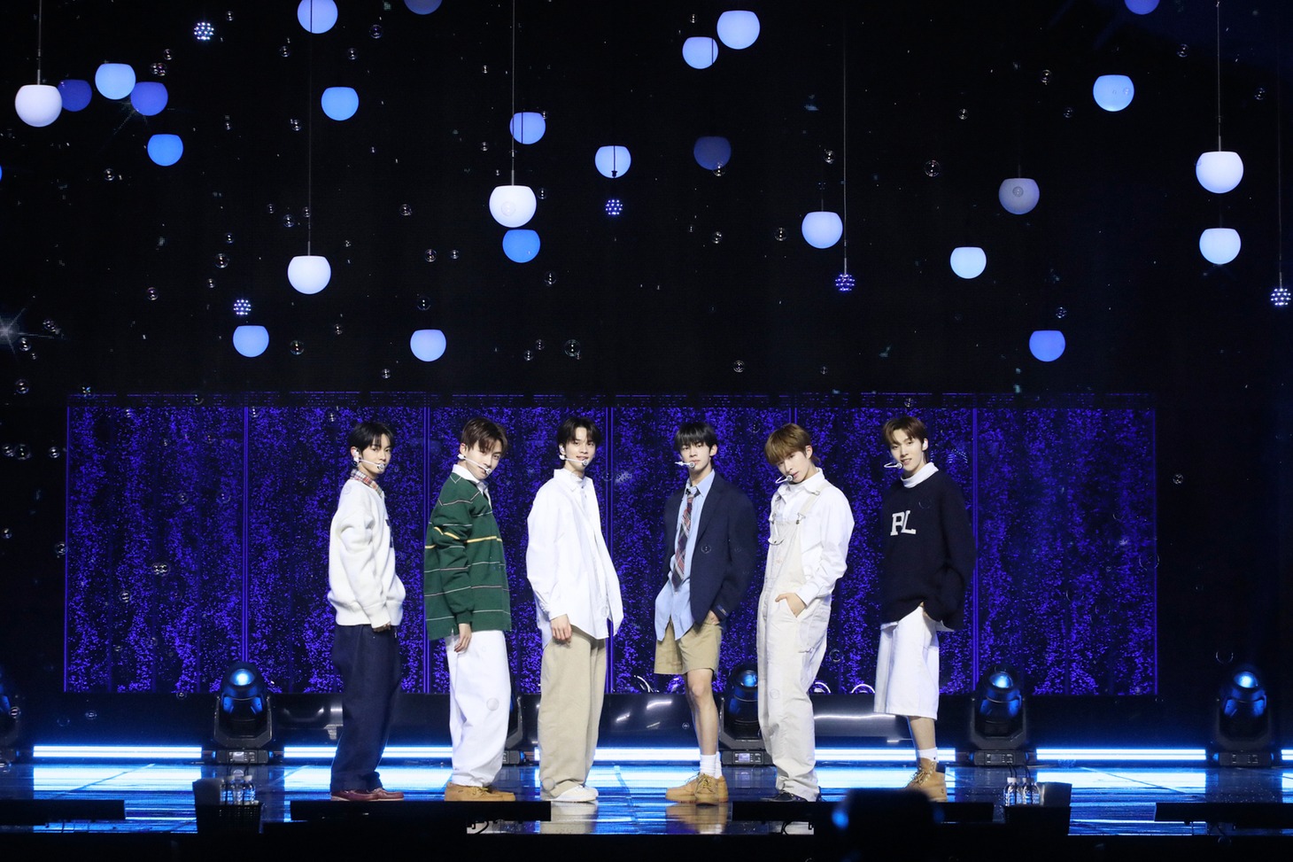 TWS (P)&(C) PLEDIS Entertainment