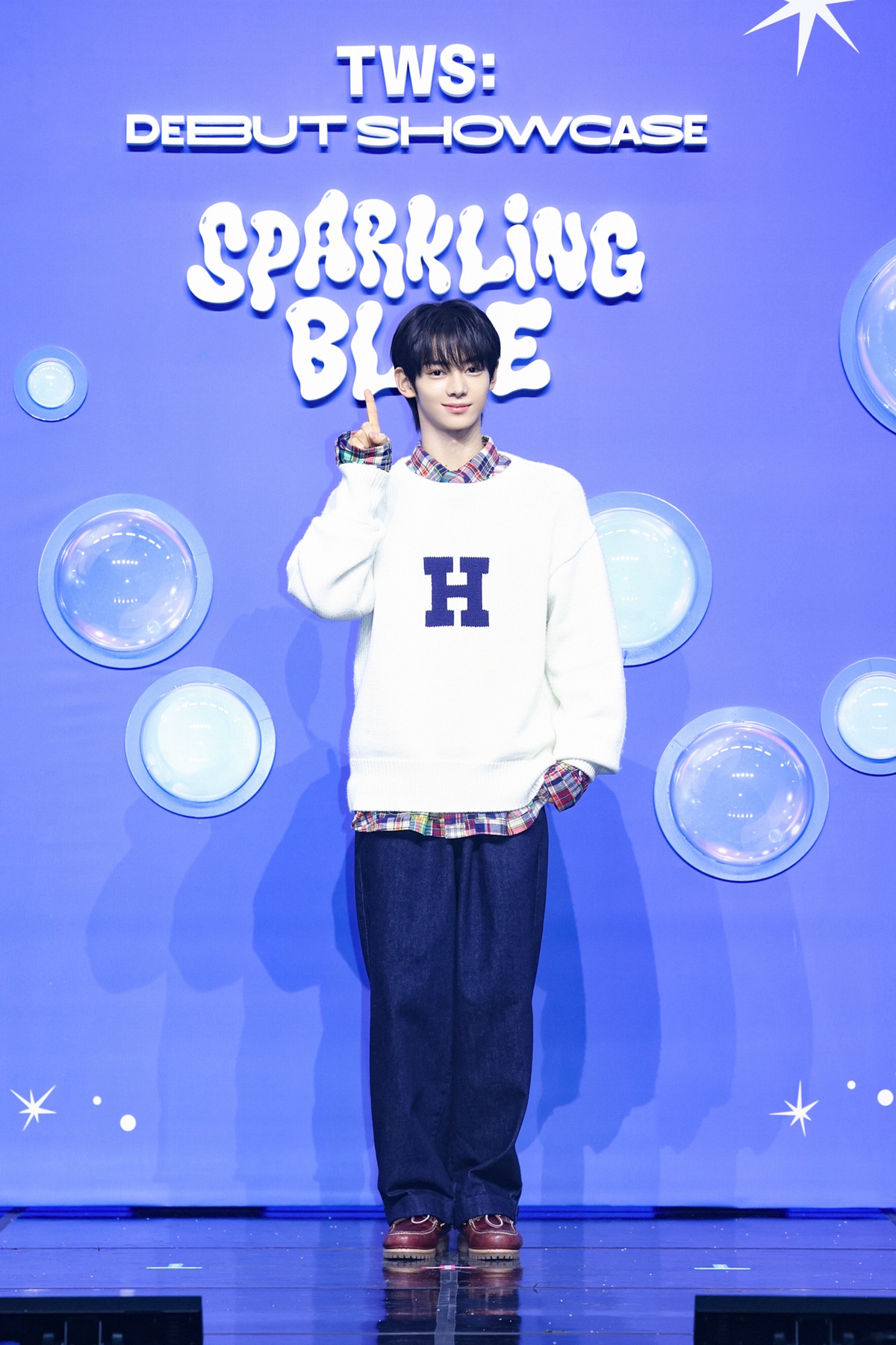 HANJIN  (P)&(C) PLEDIS Entertainment