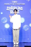 SHINYU (P)&(C) PLEDIS Entertainment