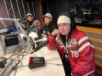 左からBark、Tiji Jojo、YZERR。