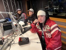 左からBark、Tiji Jojo、YZERR。