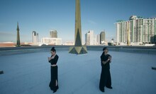 VannDa, Awich 「6 Years In the Game（feat. Awich）」ミュージックビデオより。