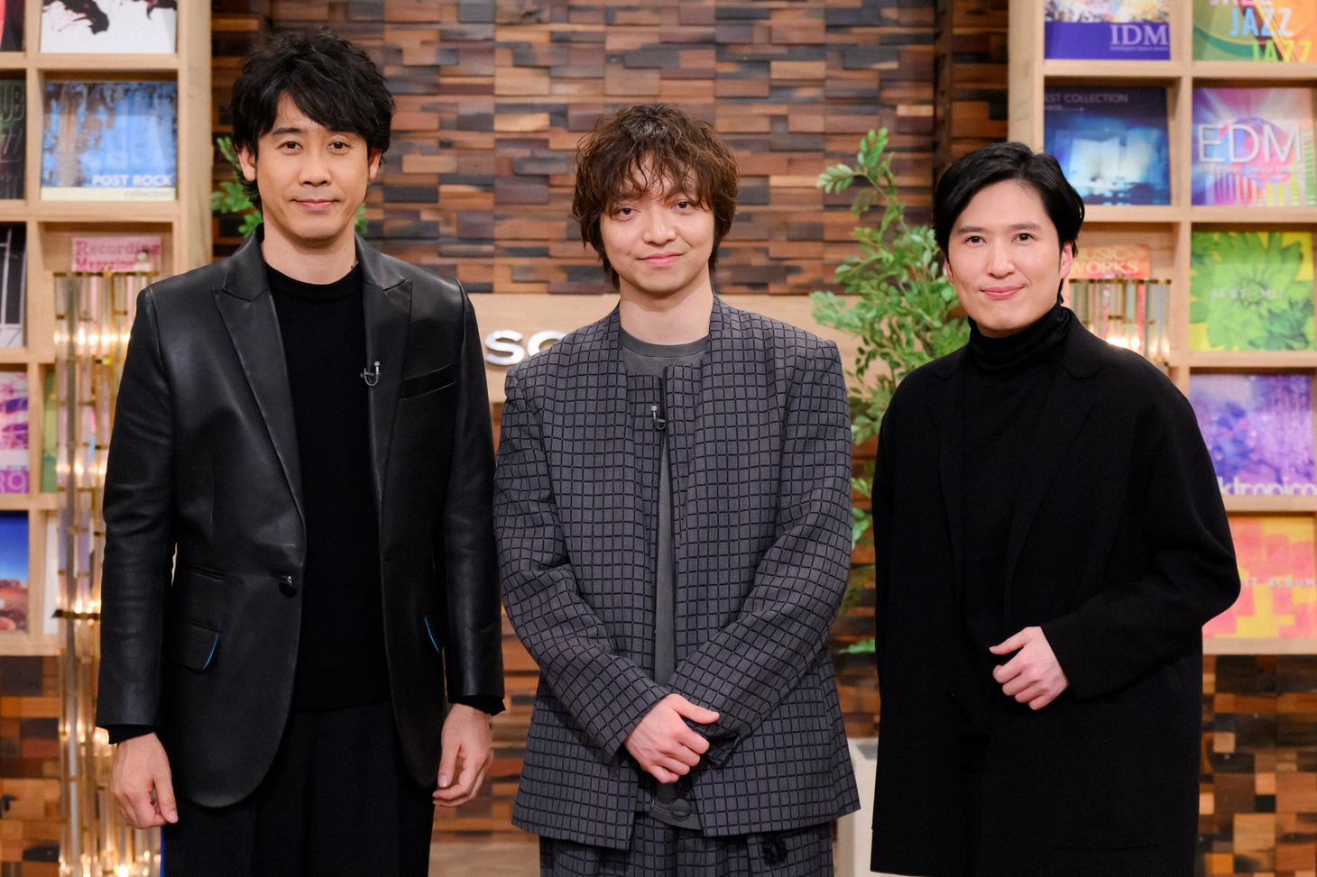 左から大泉洋、三浦大知、清塚信也。（写真提供：NHK）