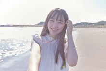 乃木坂46 5期生 写真集「あの頃、乃木坂にいた」より一ノ瀬美空。(c)マガジンハウス