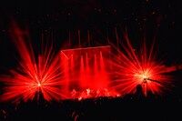 Kroi「Kroi Live at 日本武道館」の様子。（Photo by jacK、Goku Noguchi）