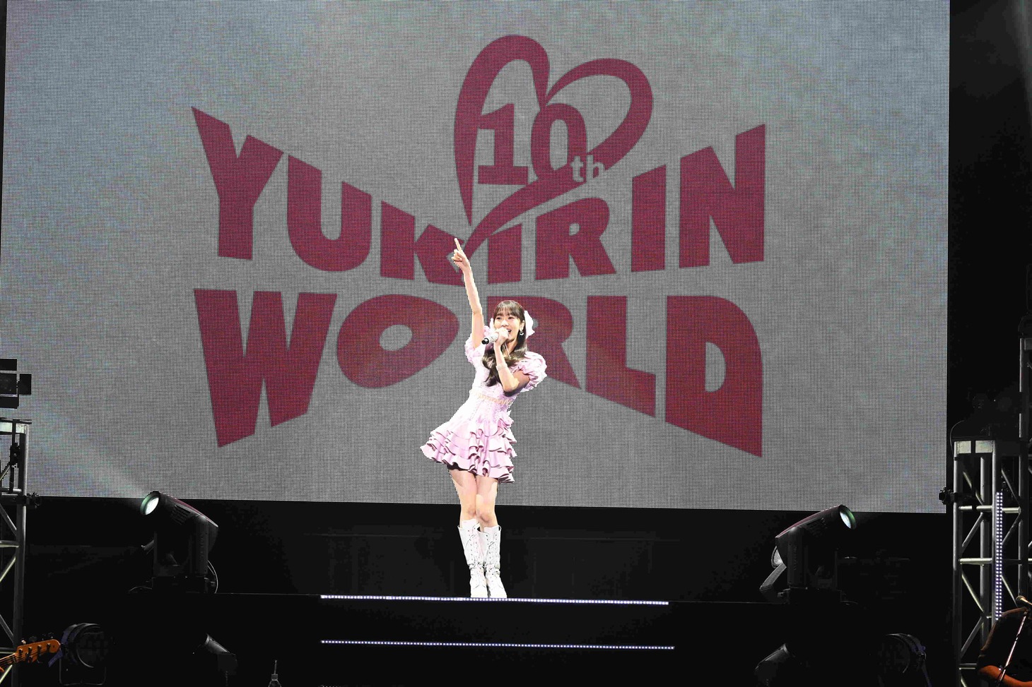 「柏木由紀 3rd Tour 寝ても覚めてもゆきりんワールド～ソロデビュー10周年も夢中にさせちゃうぞっ♡～」東京・Zepp DiverCity（TOKYO）公演の様子。