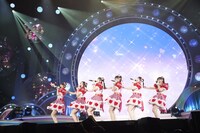 「行くぜ！超ときめき♡宣伝部 at 横浜アリーナ！～隣はきみって決めてるの～」初日公演の様子。