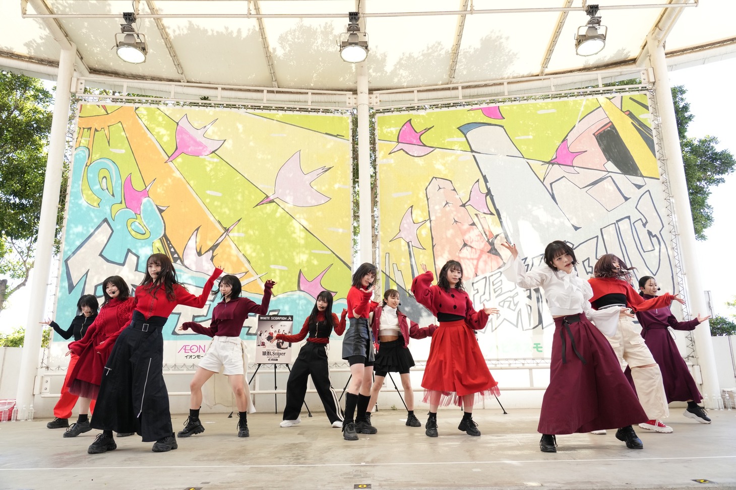 WHITE SCORPION「非常手段」リリース記念イベントの様子。(c)OVERSE