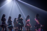 「行くぜ！超ときめき♡宣伝部 at 横浜アリーナ！～隣はきみって決めてるの～」2日目公演の様子。