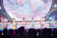 「行くぜ！超ときめき♡宣伝部 at 横浜アリーナ！～隣はきみって決めてるの～」2日目公演の様子。