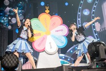 杏ジュリアと菅田愛貴がルーレットを回した結果、選曲されたのは「ビューティー」。