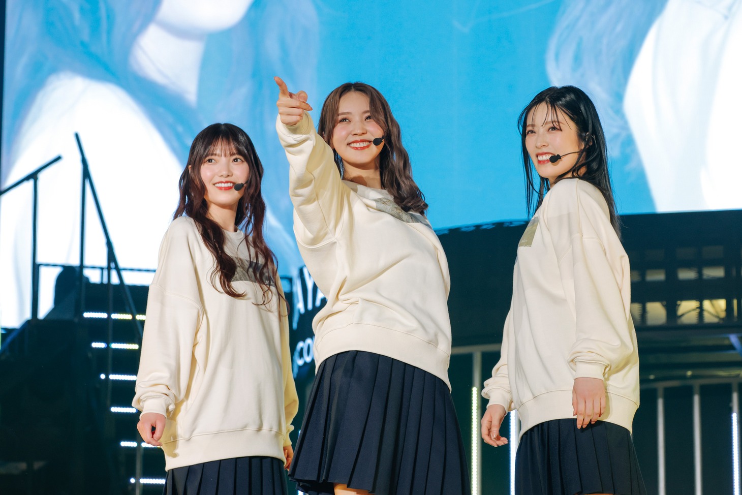 左から上村莉菜、小林由依、齋藤冬優花。（撮影：上山陽介）