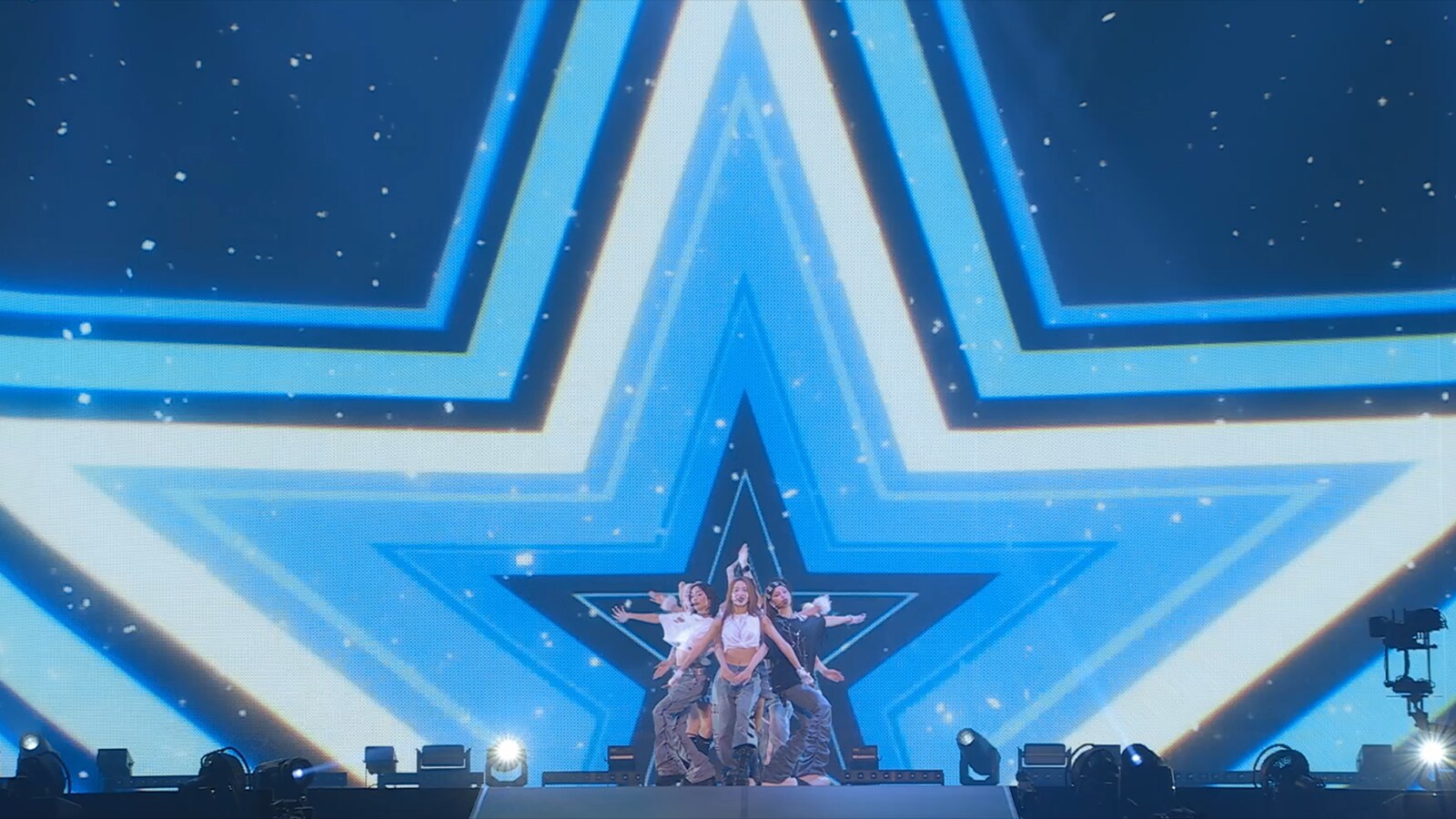 XG初の単独公演より「SHOOTING STAR」ライブ映像公開（動画あり