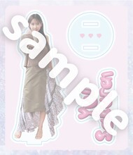 櫻井優衣の1st写真集「YUi」特別編集版付属HMV版アクリルスタンド。