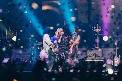 東京・日本武道館公演「Chilli Beans.“Welcome to My Castle”at Budokan」の様子。