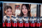 CM「コカ・コーラ ゼロ 選ぼう。コークゼロの美味しさを。」編のメイキングカット。