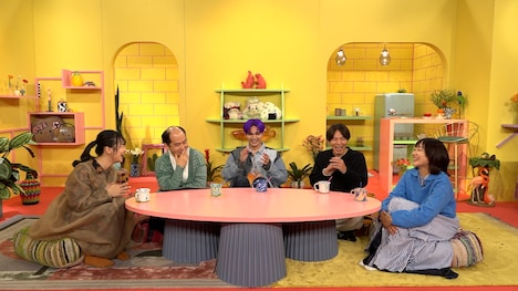 「イワクラと吉住の番組」より。(c)テレビ朝日