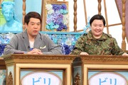 左からタカ（タカアンドトシ）、やす子。(c)フジテレビ
