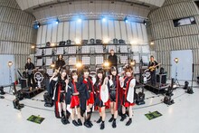 INUWASIとバンドメンバー。（撮影：真島洸）