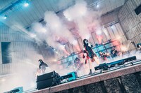 「INUWASI 4th Anniversary Live〝 狗野音 〟」の様子。（撮影：真島洸）