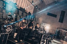 「INUWASI 4th Anniversary Live〝 狗野音 〟」の様子。（撮影：真島洸）