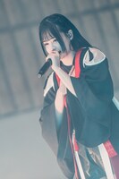 イヴ（撮影：真島洸）