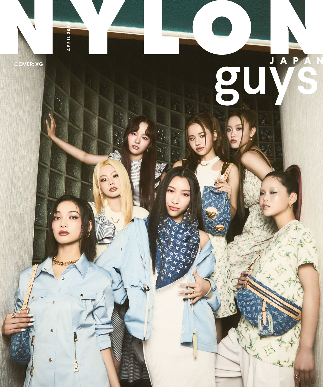XGがヴィトン最新コレクションまとい「NYLON JAPAN」ダブルカバーを