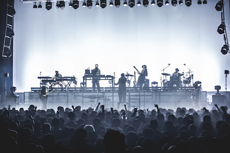 Nulbarich「The Roller Skating Tour '24」東京・Zepp Haneda(TOKYO)公演の様子。