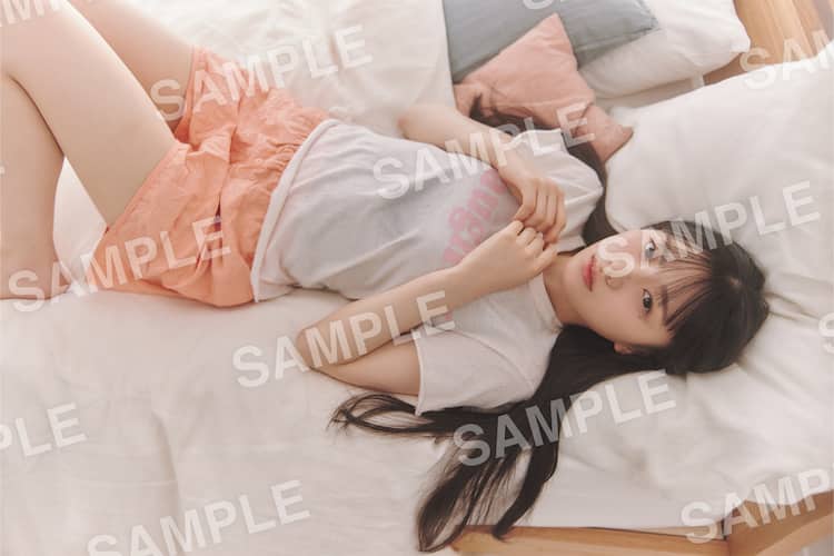 乃木坂46川崎桜のしなやかなポージング - 音楽ナタリー