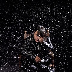 挫・人間の下川がZU・BU・NU・RE、アルバムのジャケは“BEAT EMOTION”っぽい感じ