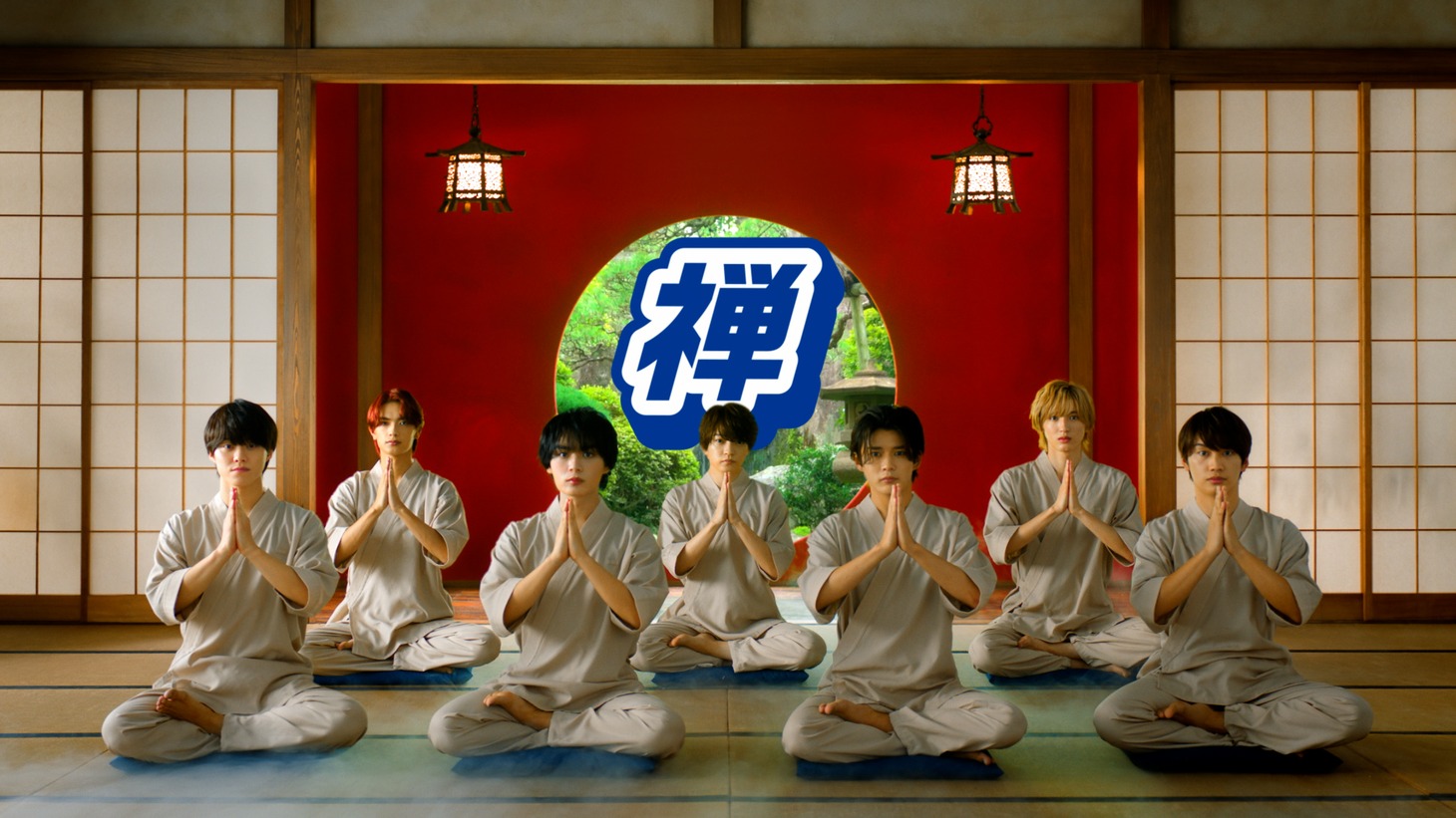 なにわ男子「ハイチュウ」新CM「日本から世界へ（プレミアム）」編より。