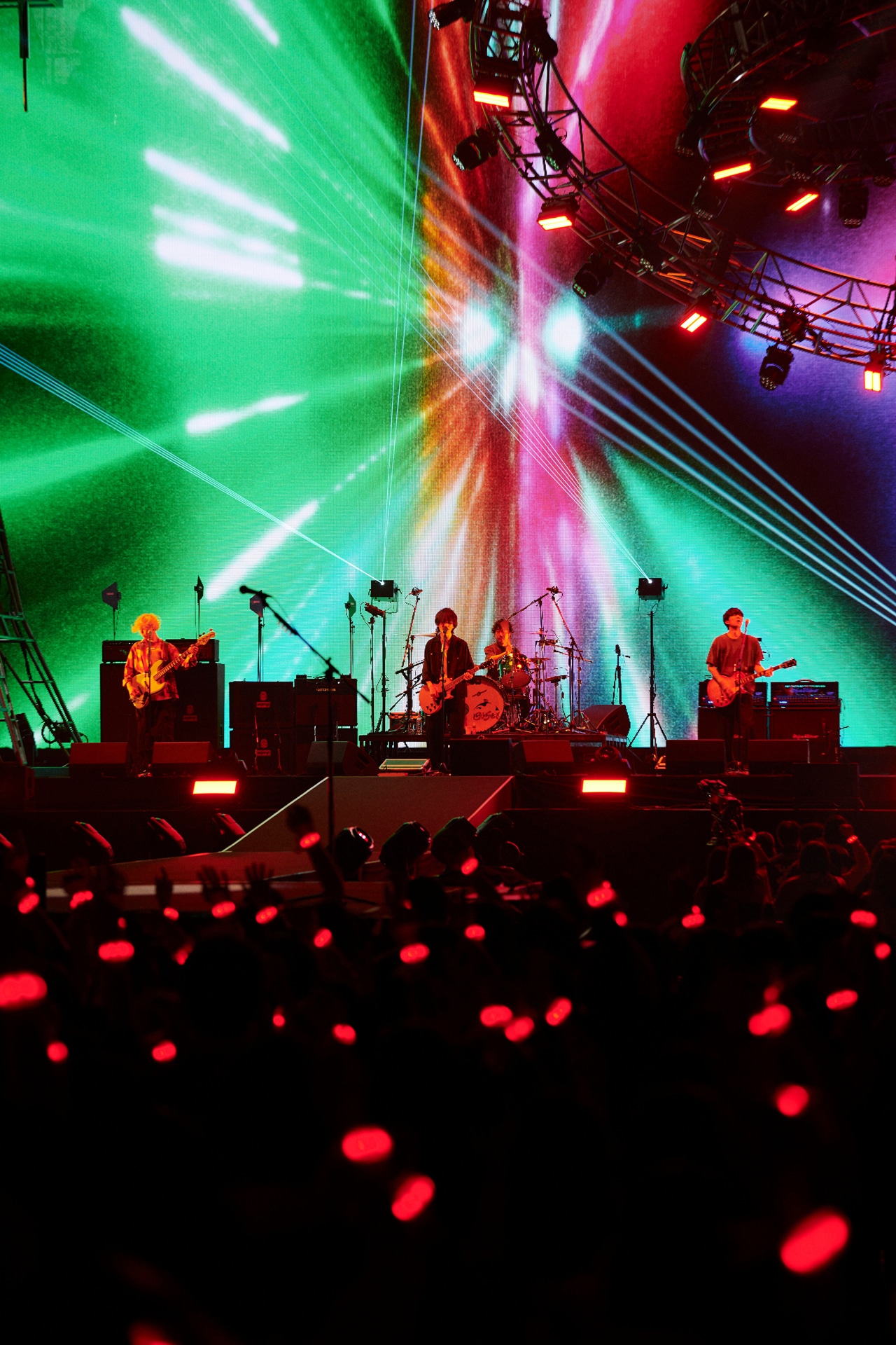 BUMP OF CHICKEN（Photo by Yoshiharu Ota）