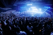 人気画像3位は「BUMP OF CHICKEN、28年目の扉を開けてツアー出航『28年続いたのは君が聴いてくれたから』」より、「BUMP OF CHICKEN TOUR ホームシック衛星2024」初日公演の様子。(Photo by Taku Tatewaki)