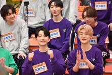 （下段左から）喜ぶ高桑真之と芳賀柊斗（Lienel）。