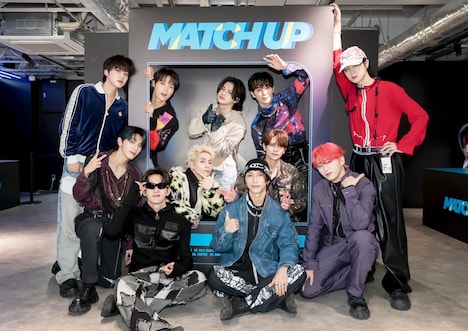 INI (c)LAPONE Entertainment