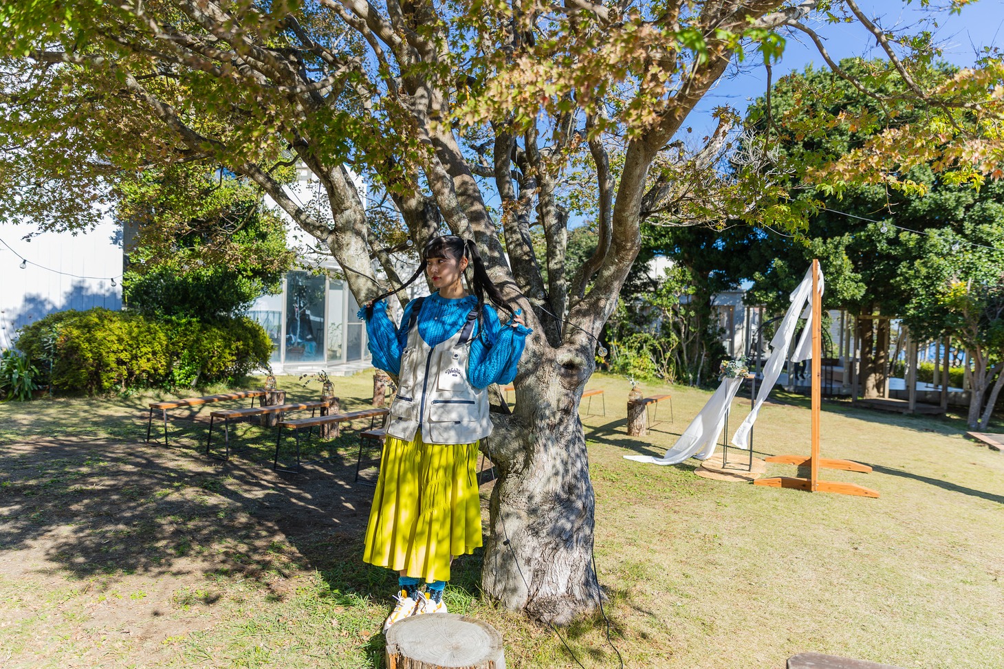 いぎなり東北産「沼れ！マイラバー」ミュージックビデオのメイキング写真。